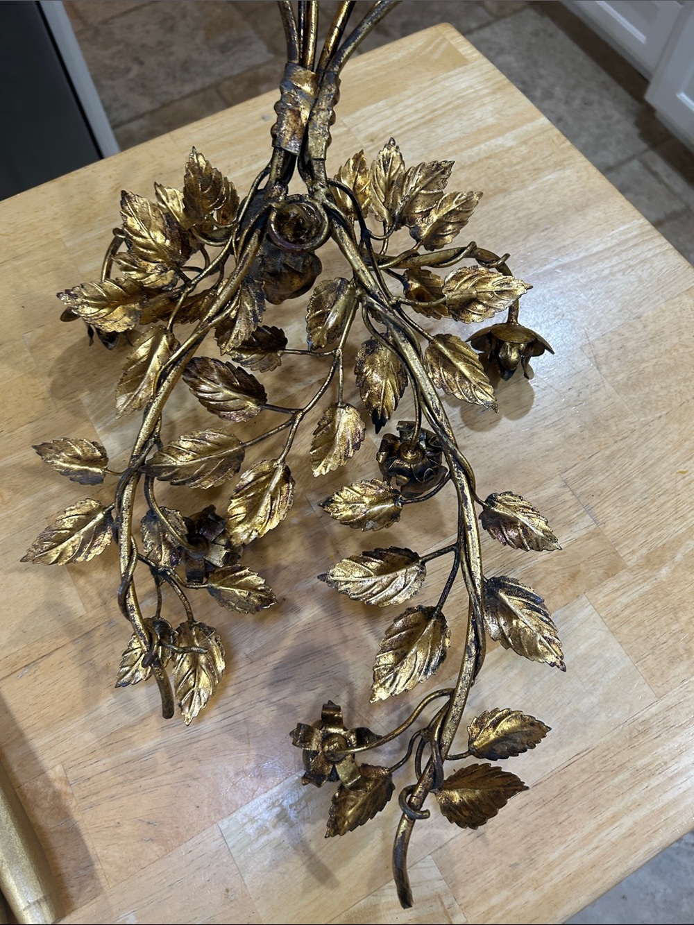 FABULOUS PAIR RARE VINTAGE ITALIAN GILT ROSE DOUBLE WALL SCONCES - Picture 12 of 16